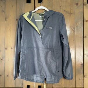 Women’s Columbia pullover